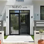 Nuevo 酒店 *