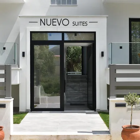 Nuevo Ξενοδοχείο *