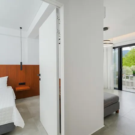 Ξενοδοχείο Nuevo *